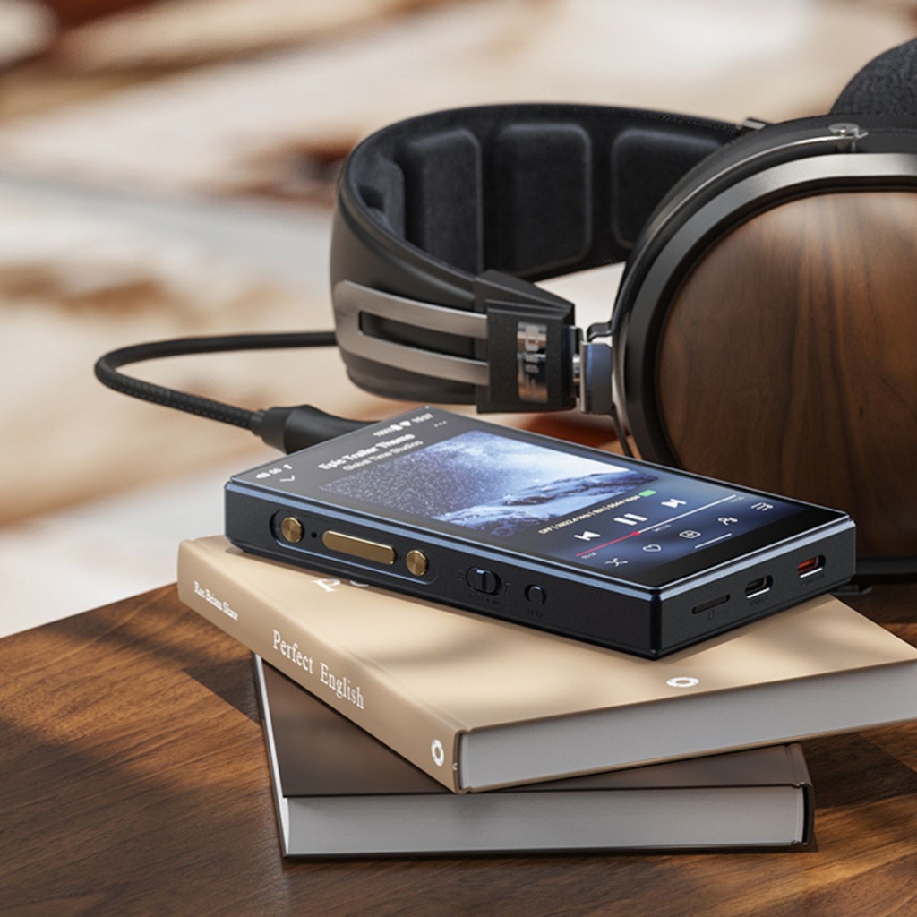 Fiio M21 con audifonos