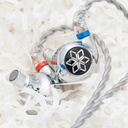 FiiO FD11 – IEM dinámico 10 mm (PU + diafragma “carbon-based”), cable 2-pin 0.78 mm y jack 3,5 mm