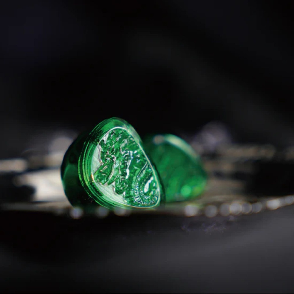 TANGZU WAN’ER SG 2 – Jade Dragon Edition · IEM dinámico 10 mm PET (2-pin 0.78 mm) con opciones 3,5 mm / 4,4 mm / USB-C (con mic).