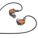HiBy Yacht10 — IEM dinámico 10 mm (cúpula magnesio-aluminio de baja distorsión) · 0,78 mm 2-pin · cable PCOCC 1,25 m → 3,5 mm.