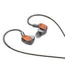 HiBy Yacht10 — IEM dinámico 10 mm (cúpula magnesio-aluminio de baja distorsión) · 0,78 mm 2-pin · cable PCOCC 1,25 m → 3,5 mm.