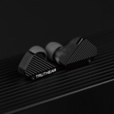 TRUTHEAR PURE — IEM híbrido 1 Dynamic (10 mm) + 3 Balanced Armature · cavidad DLP-3D (HeyGears) · conector 0,78 mm 2-pin (recessed) · cable coaxial OFC/plateado 3,5 mm SE.