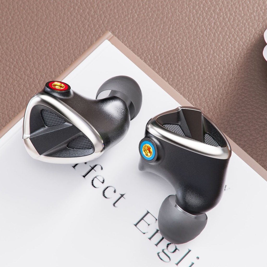 FiiO FH19 — IEM híbrido 2DD push-pull + 6 BA Knowles · diseño semi-abierto · filtro notch en medios · S.Turbo para graves · conector MMCX · cable de plata pura 8 hebras con plugs 3,5 / 4,4 mm.
