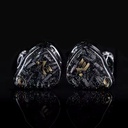 SHANLING AE10 — IEM 10 Balanced Armature (Sonion/Knowles) con crossover RLC de 4º orden (6 vías) · doble switch (4 modos de sonido) · cavidad de resina con capa de fibra de carbono · 0,78 mm 2-pin · cable 8 hebras (18-core) cobre monocristalino · plug 4,4 mm balanceado.