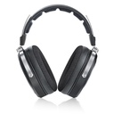 FiiO FT1 Pro — audífono over-ear abierto con driver planar magnético 95×86 mm (diafragma ultrafino 1 µm con doble recubrimiento zafiro + aluminio), 20 Ω, 112 dB/Vrms (95 dB/mW), 7–40 kHz, ≈374 g, cables SPC 3,5 mm y 4,4 mm (según pack) y estuche rígido.