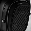 HarmonicDyne BAROQUE — over-ear abierto con driver dinámico 60 mm (diafragma cerámico-metálico) · 64 Ω · 109 dB/Vrms · 10–50 kHz · THD ≤0,2% · cables 3,5 mm SE y 4,4 mm BAL · cámaras CNC en aleación grado aeroespacial.