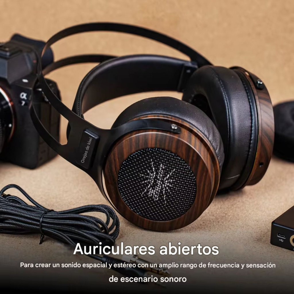 Kiwi Ears Altruva — over-ear abierto con driver dinámico de 50 mm, 32 Ω, 98 dB ±3 dB, 20–40 kHz, cable 3 m con plug 3,5 mm + adaptador 6,35 mm.