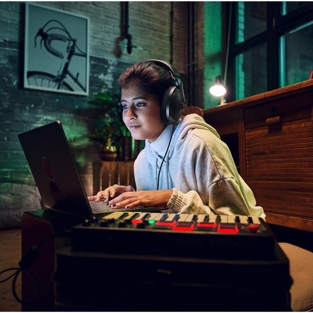Sennheiser HD 400 PRO – audífonos open-back de estudio