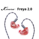Kinera Freya 2.0 — IEM híbrido 1 Dynamic (7 mm) + 3 Balanced Armature Knowles · crossover 3+1 con 3 tubos acústicos · 0,78 mm 2-pin · cable Litz de cobre aleado (4 hebras) con plugs intercambiables 3,5 mm / 4,4 mm.