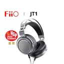FiiO JT1 — over-ear cerrado con driver dinámico de 50 mm (PEK+PU + lámina de aluminio), imán N52 y bobina CCAW · cable desmontable dual 3,5 mm con mic/1 botón (CTIA) · incluye adaptador 6,3 mm.